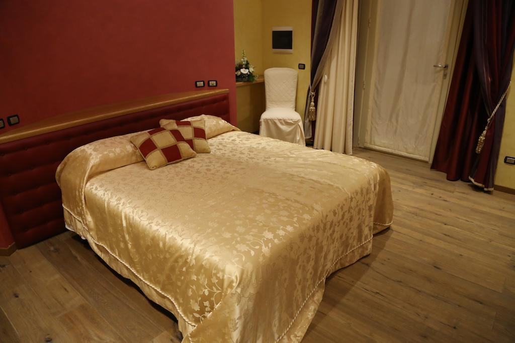 Maison Reale Фоджиа Экстерьер фото